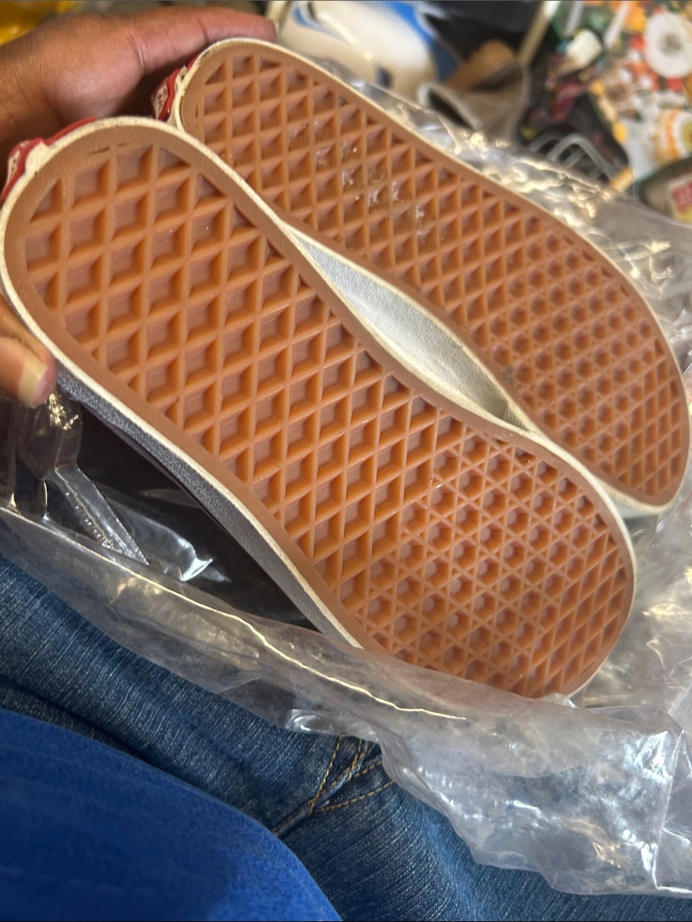 Vans Lavender Low-Top Sneakers with White Stripe unisex - Picture 5 of 7